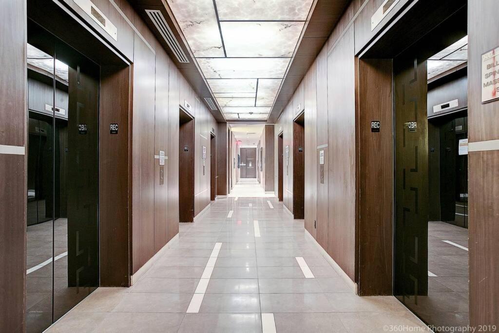 Апартаменти Toronto Lofts Екстер'єр фото