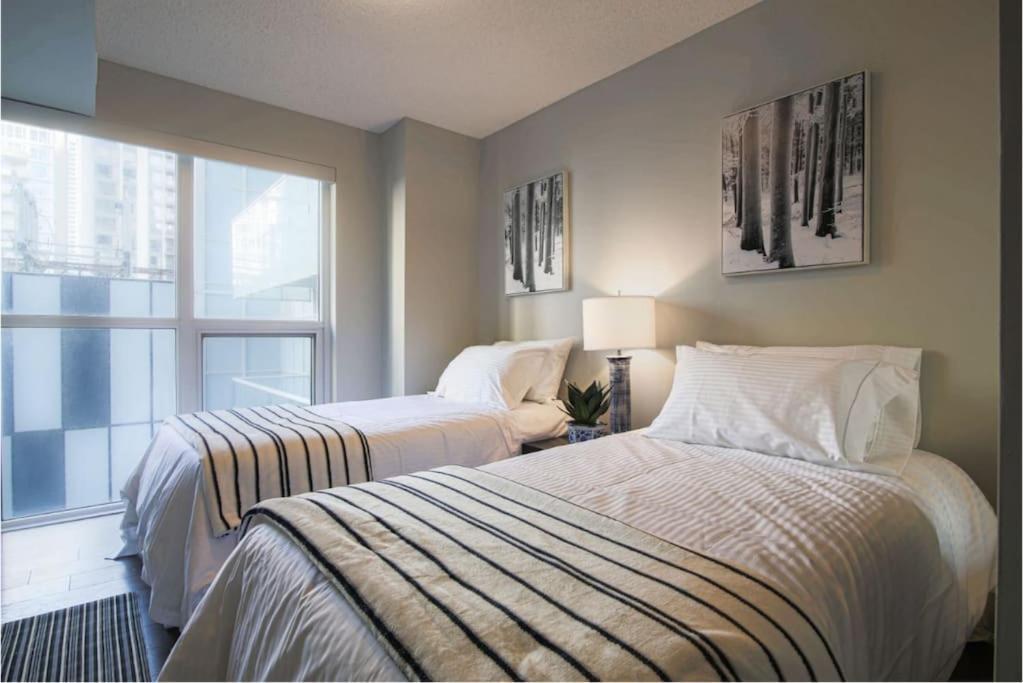 Апартаменти Toronto Lofts Екстер'єр фото